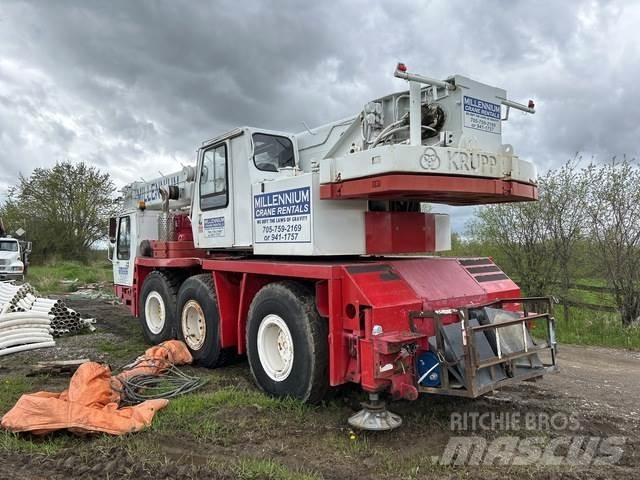 Krupp KMK3045 All terrain cranes