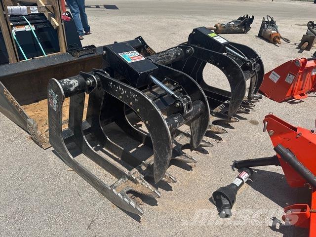 Kubota  Grapples