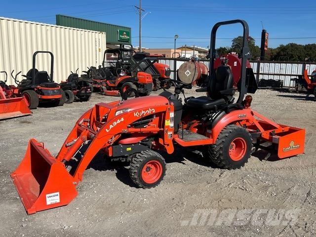 Kubota BX2680 Compact tractors