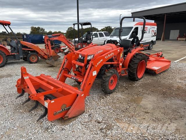 Kubota L2502DT Compact tractors