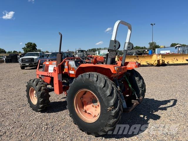 Kubota M5700 Compact tractors