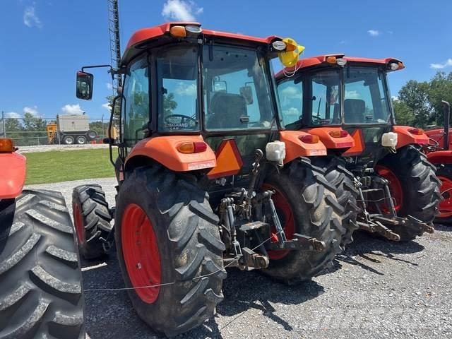 Kubota M7060D Compact tractors