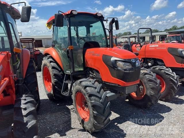 Kubota M7060D Compact tractors