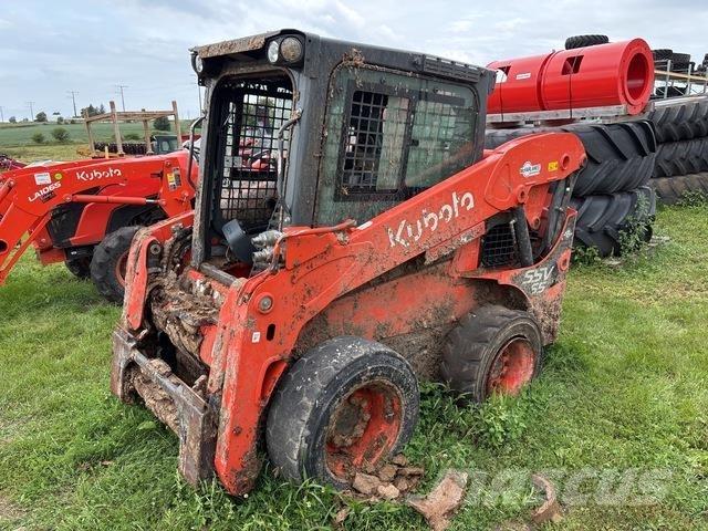 Kubota SSV65HC Skid steer loaders