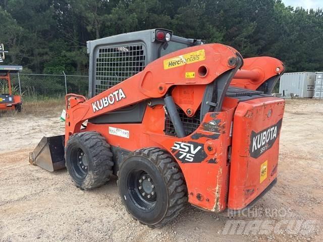Kubota SSV75 Skid steer loaders