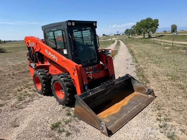 Kubota SSV75 Skid steer loaders