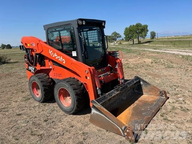 Kubota SSV75 Skid steer loaders
