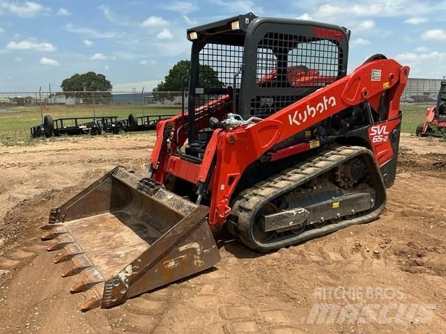 Kubota SVL65-2 Skid steer loaders