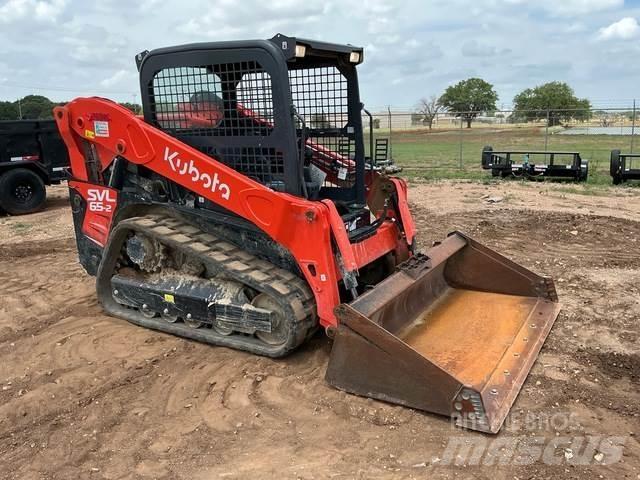 Kubota SVL65-2 Skid steer loaders