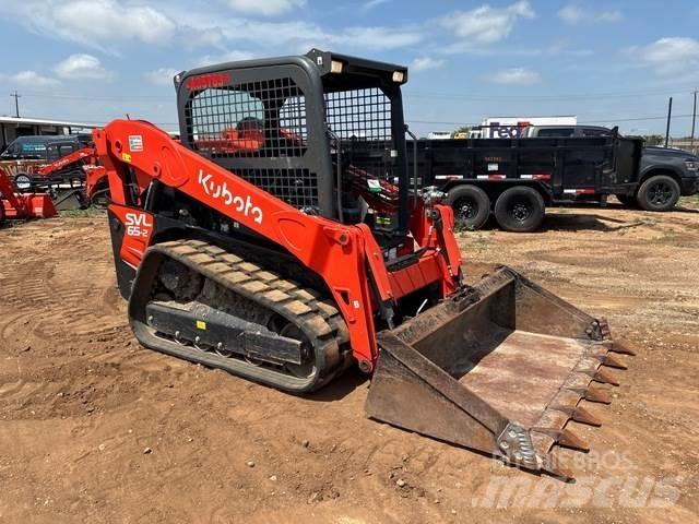 Kubota SVL65-2 Skid steer loaders