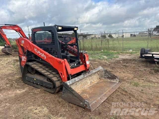 Kubota SVL65-2 Skid steer loaders