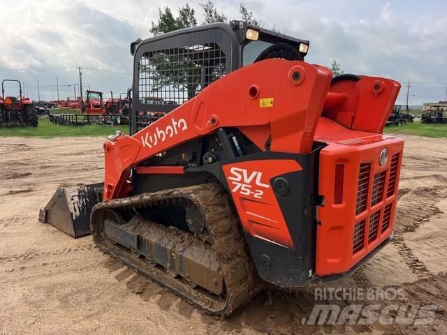 Kubota SVL75-2 Skid steer loaders