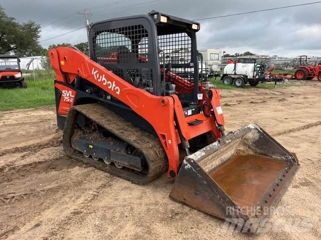 Kubota SVL75-2 Skid steer loaders