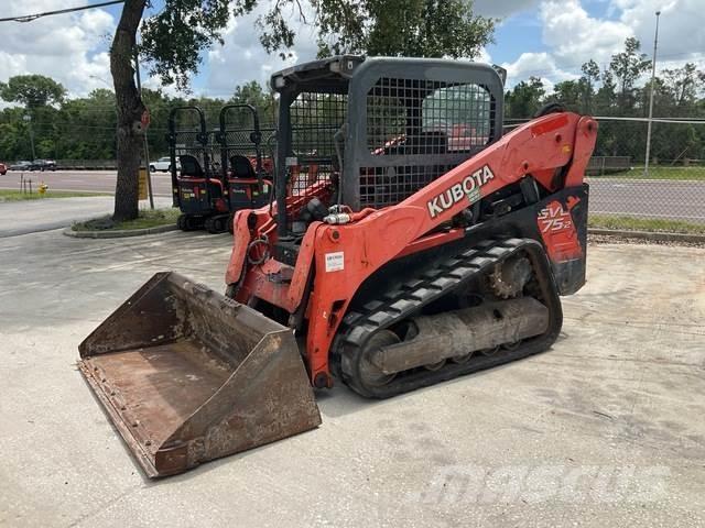 Kubota SVL75-2 Skid steer loaders