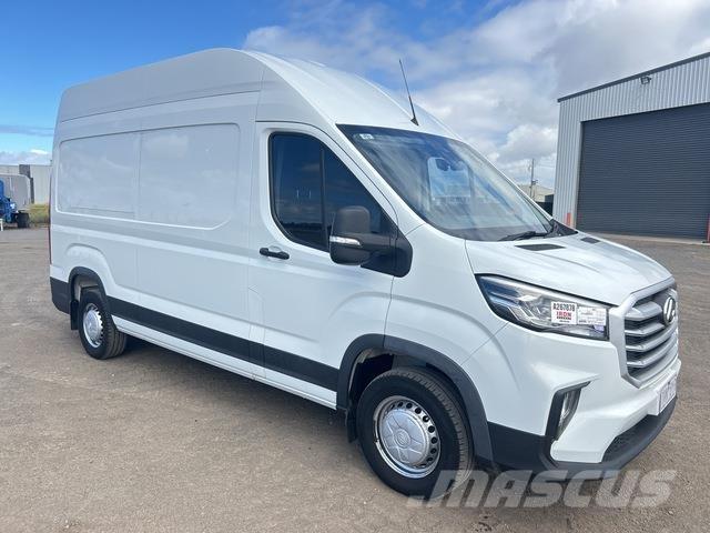 LDV Deliver 9 Panel vans