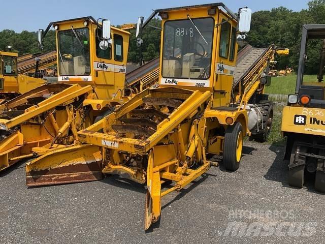 LeeBoy 3000 Conveyors