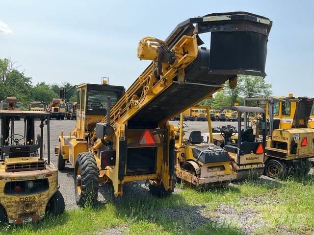 LeeBoy 3000 Conveyors