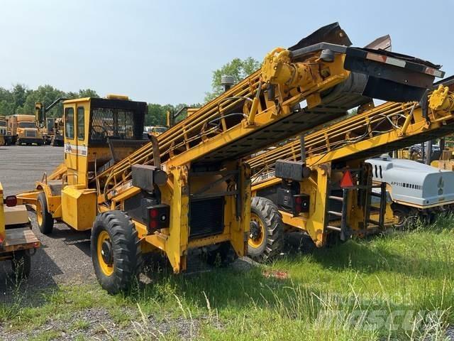 LeeBoy 3000 Conveyors