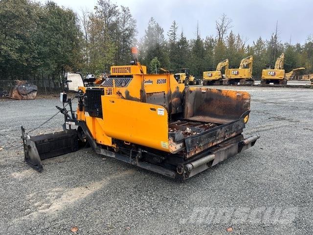 LeeBoy 8520 Asphalt pavers