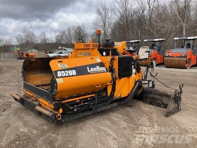 LeeBoy 8520B Asphalt pavers