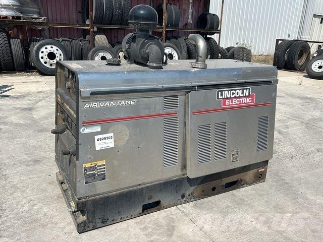 Lincoln DC600 Welding machines