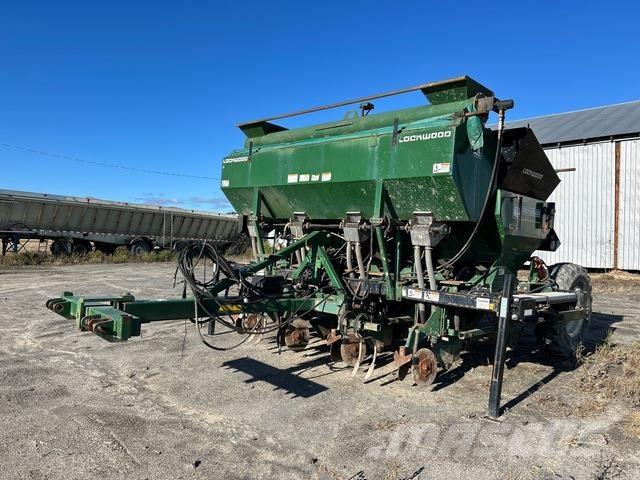  Lockwood 504 Potato planters