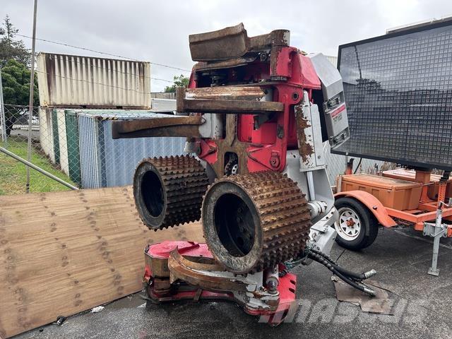 Log Max 1000XT Construction - Others