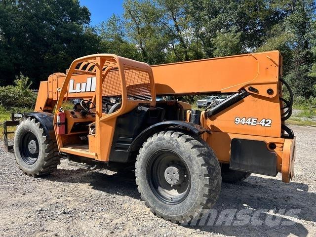 Lull 944E-42 Construction - Others