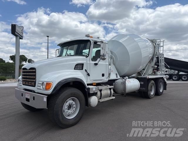 Mack  Other trucks
