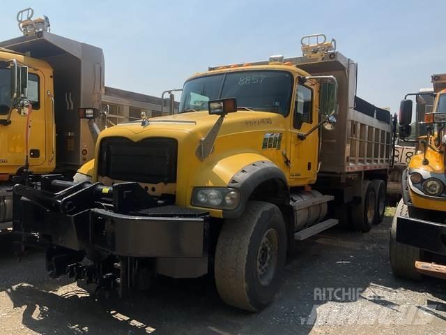 Mack 700 Snow blades and plows