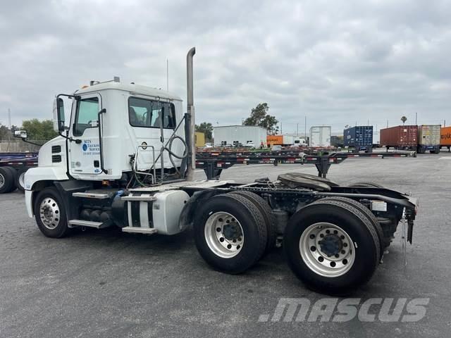 Mack AN64T Tractor Units