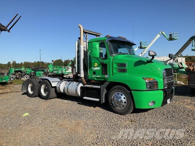 Mack Anthem Tractor Units