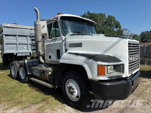 Mack CH600 Tractor Units