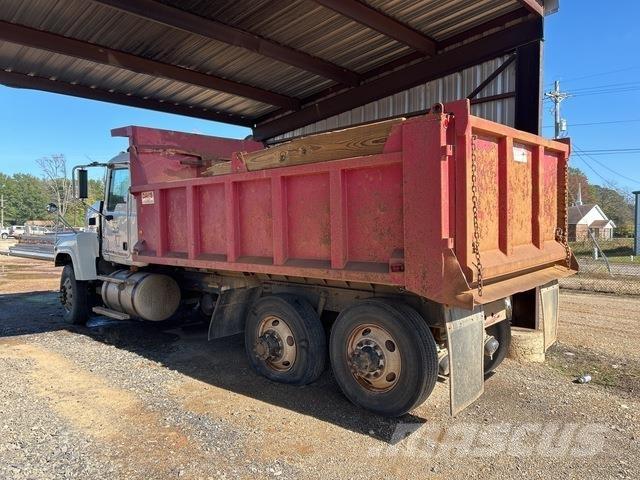 Mack CHU613 Tipper trucks