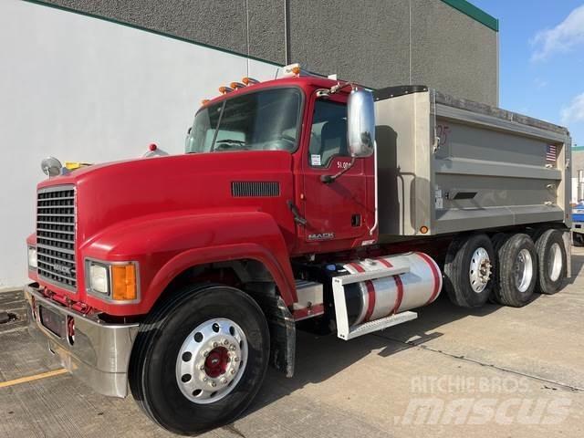 Mack CHU613 Tipper trucks