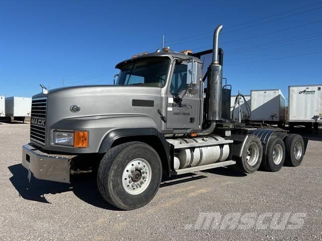 Mack CL713 Tractor Units