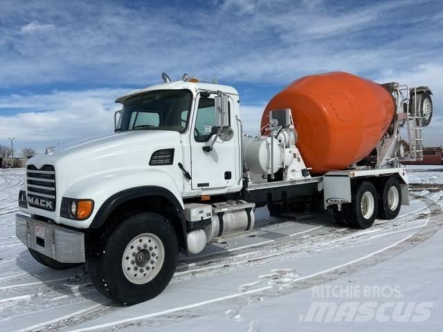 Mack CV513 Other trucks