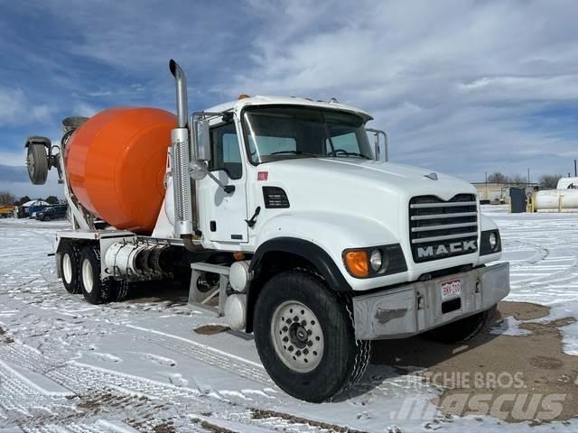 Mack CV513 Other trucks