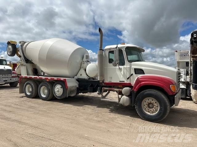 Mack CV513 Other trucks