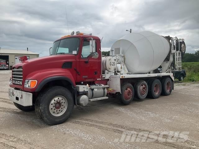 Mack CV513 Other trucks