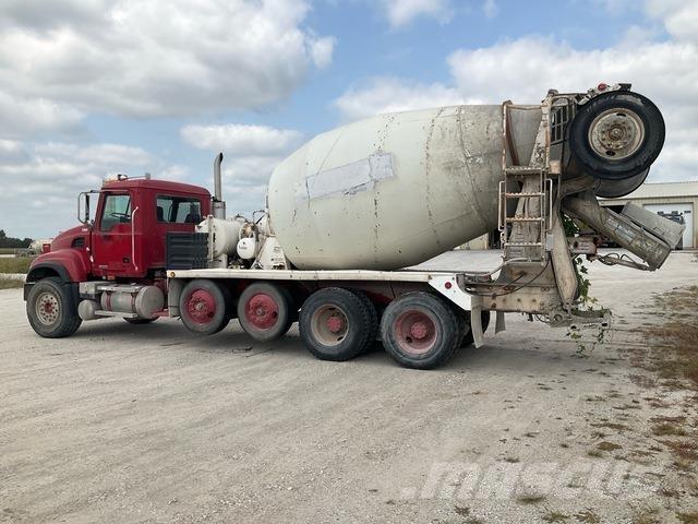 Mack CV513 Other trucks