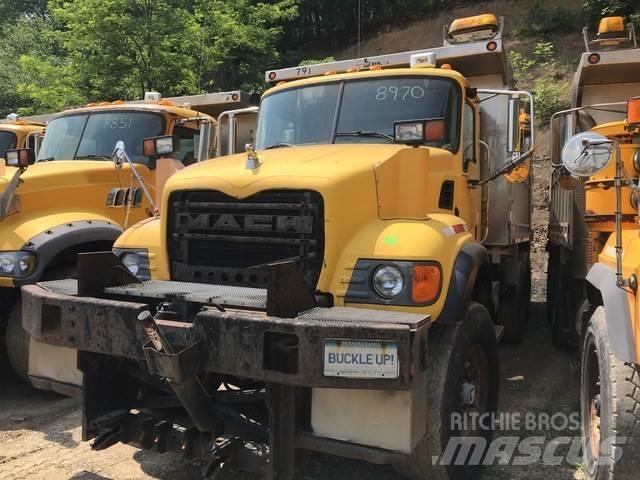 Mack CV713 Snow blades and plows