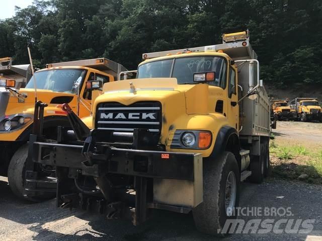 Mack CV713 Snow blades and plows