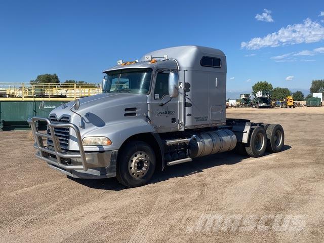 Mack CXU613 Tractor Units