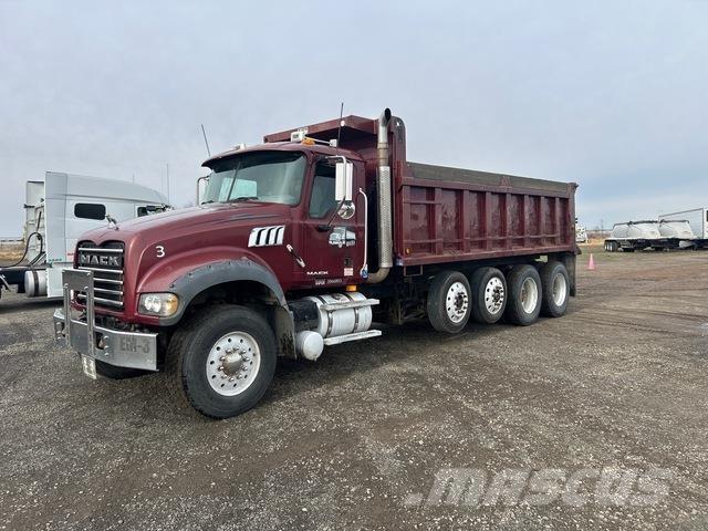 Mack GU713 Tipper trucks
