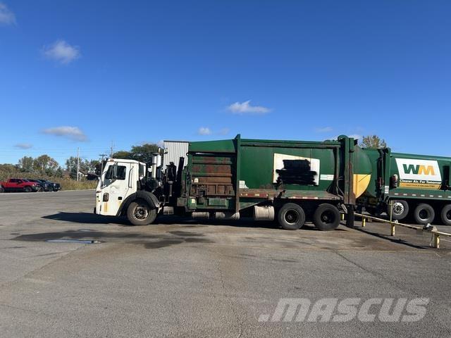 Mack LE613 Waste trucks