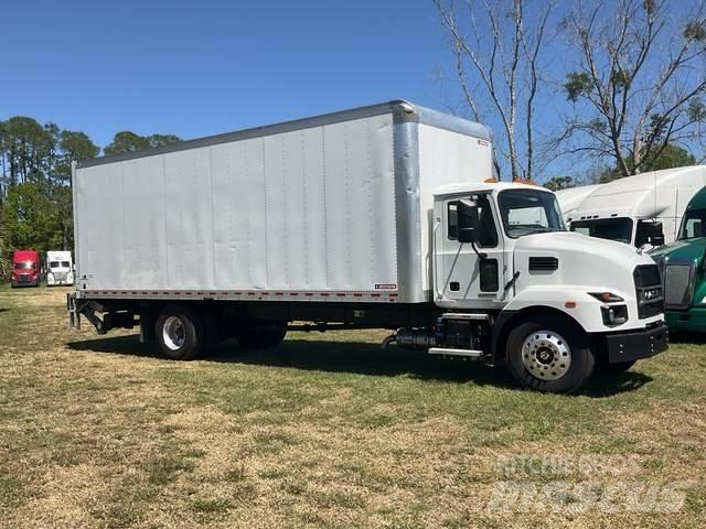 Mack MD6 Box body trucks