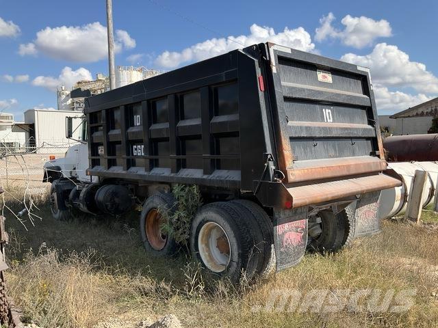 Mack RD690 Tipper trucks