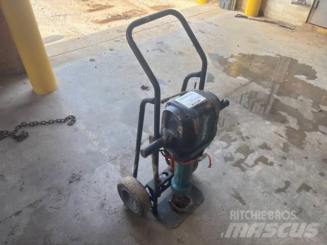 Makita HM1812 Construction - Others