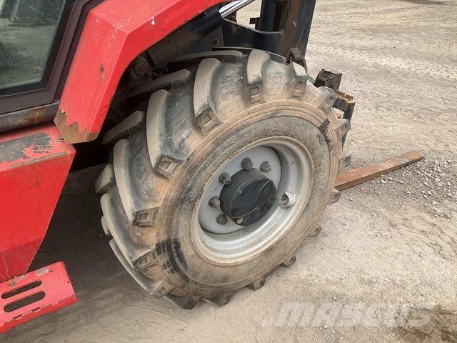 Manitou M26-4 Rough terrain trucks
